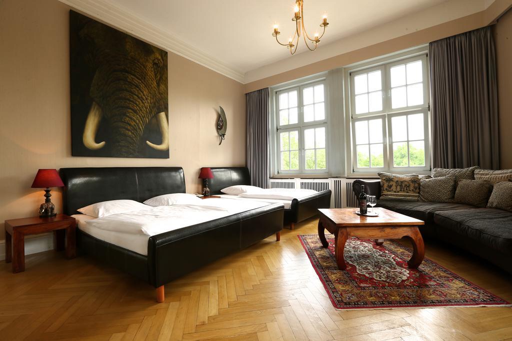Hotel Amsterdam Hamburg Oda fotoğraf
